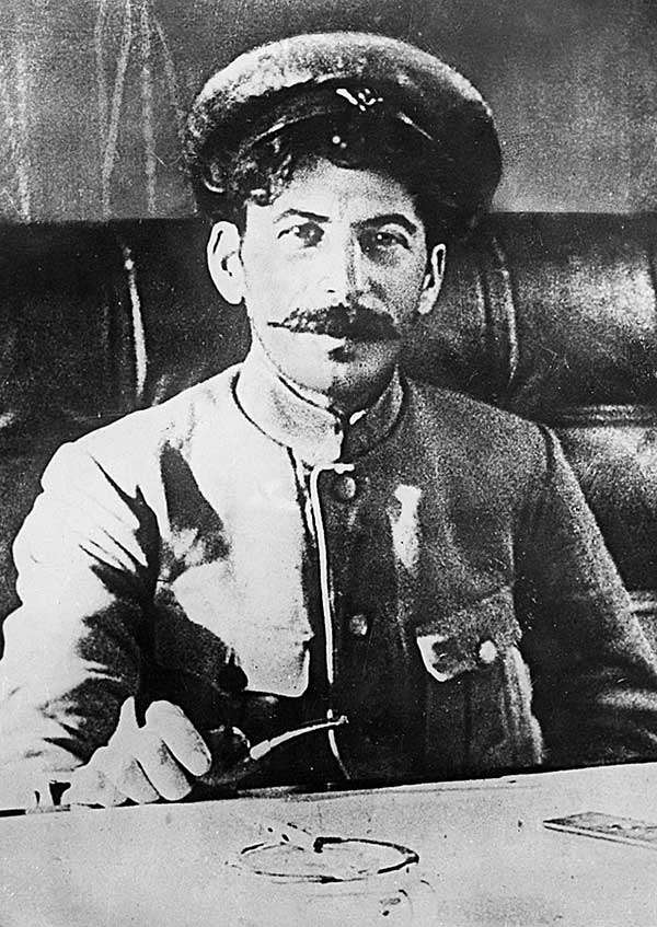 Сталин в 1918 году