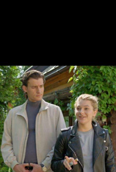 Постер. Сериал Уроки химии. Парфюмер