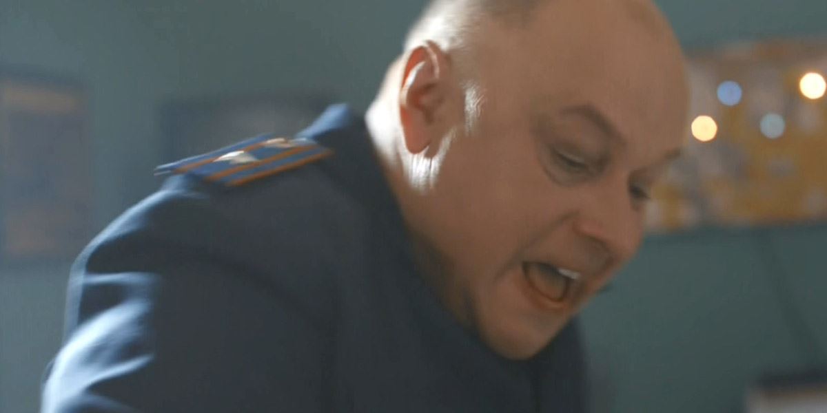 Майор полиции Филиппов (Олег Масленников) — убийца Кости и виновник тюремного срока Игната