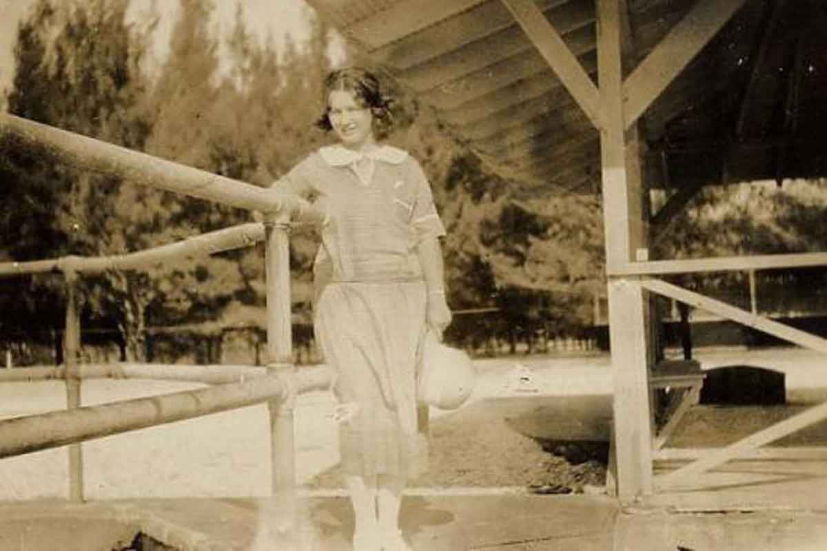 Мать Мэрилин Монро Глэдис  в 15-16 лет. 1917(18) год. 