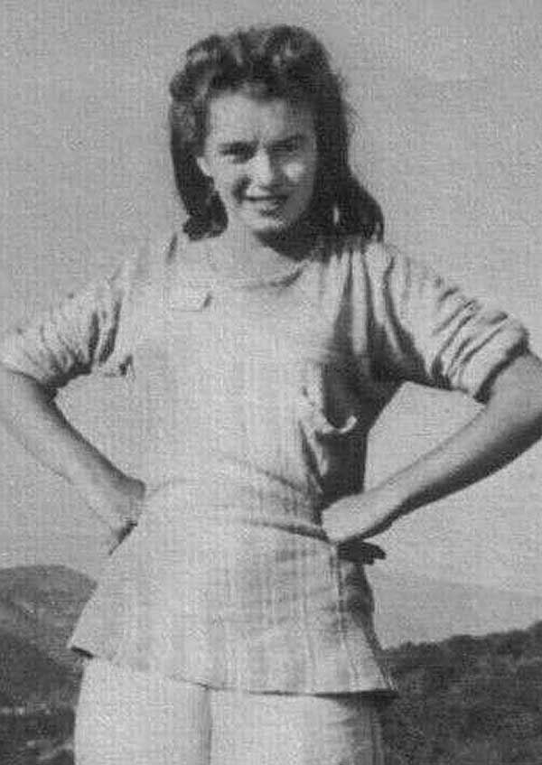 Фото Мэрилин Монро. 16 лет. 1942 год. Мэрилин Монро сразу после свадьбы.